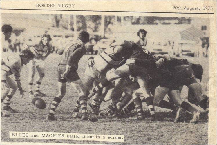 1975 R18 Blues v Magpies scrum