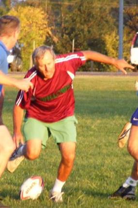Bill Lotter playing Football